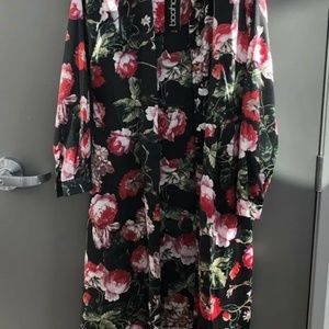 Black with red flowers Komono